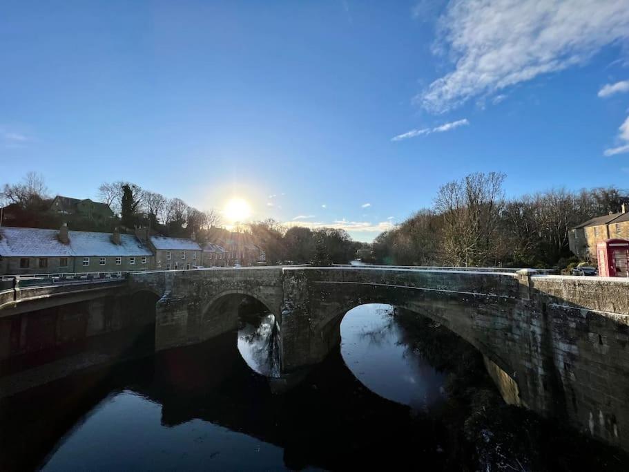 Riverside Cottage - Luxury Character Holiday Home Felton  Exterior photo